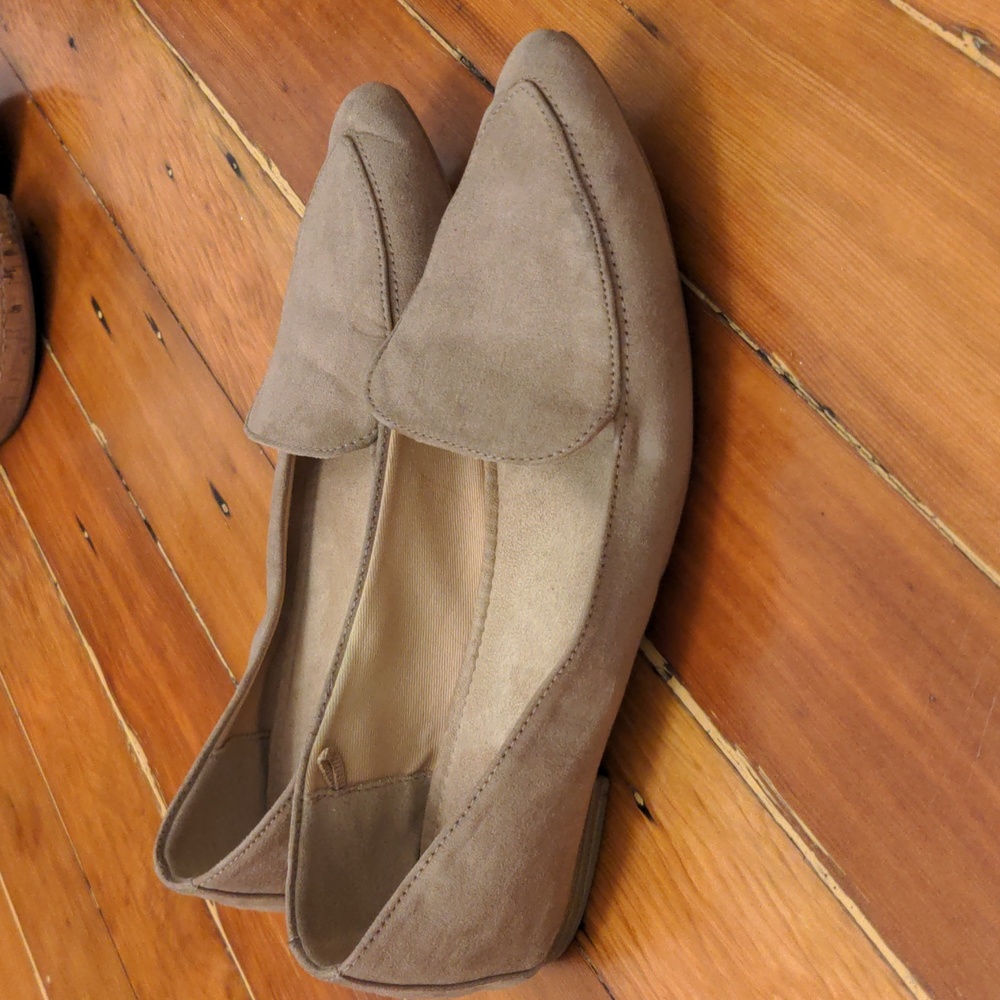 Old Navy faux suede loafer